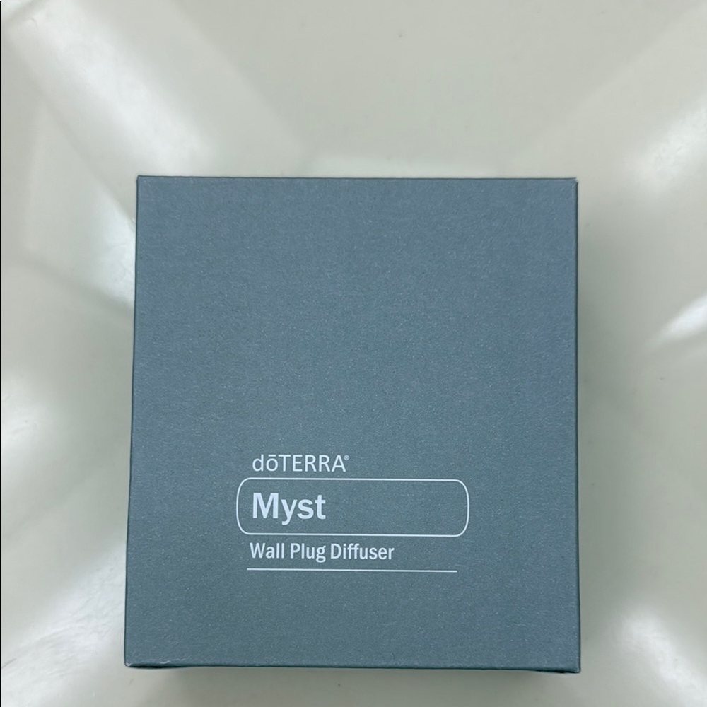 doTERRA Myst Wall Plug Diffuser - Gray